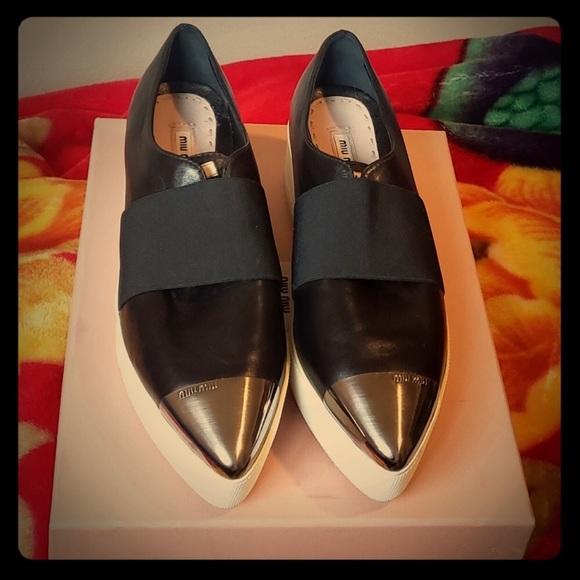 Miu Miu platform sneaker flats. - Picture 3 of 8